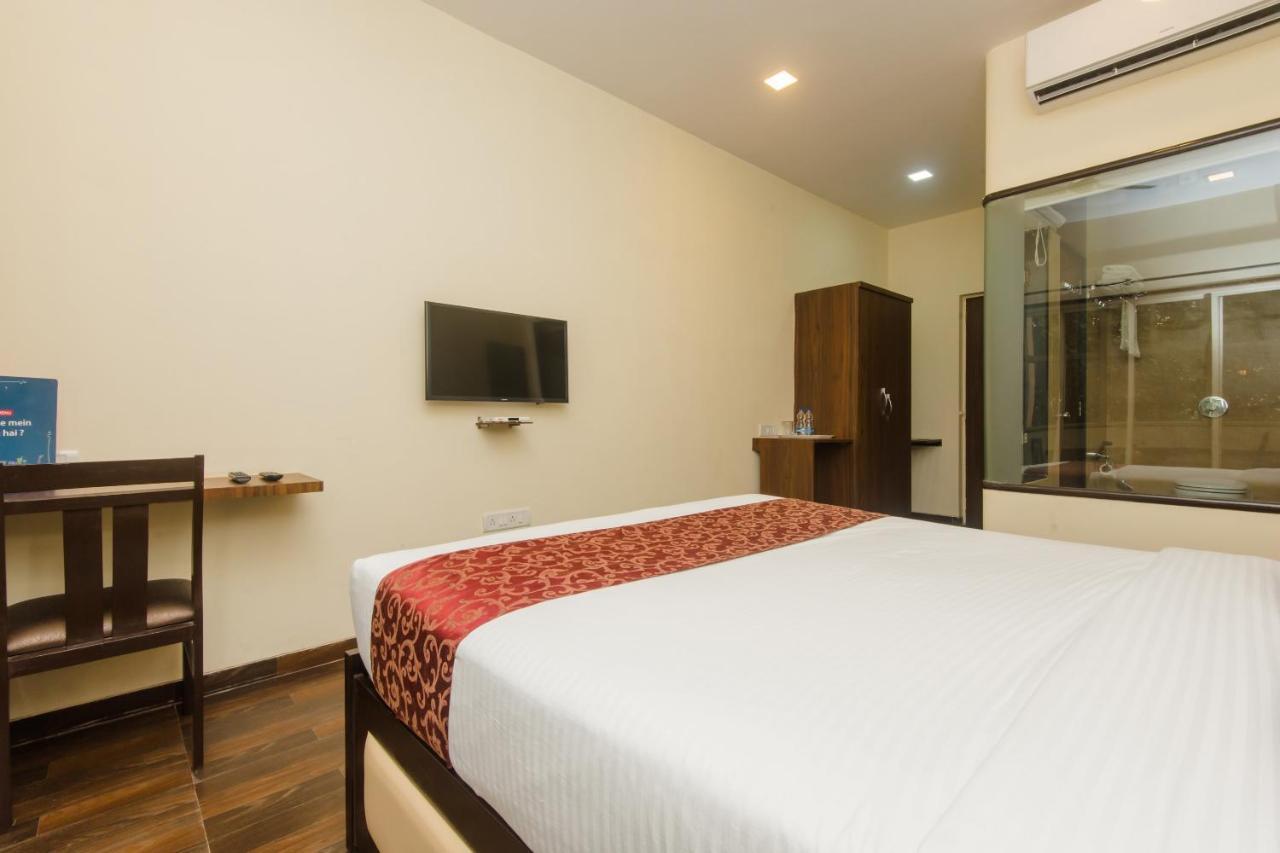 Super Hotel O Divine Residency Near Phoenix Marketcity Мумбаи Экстерьер фото