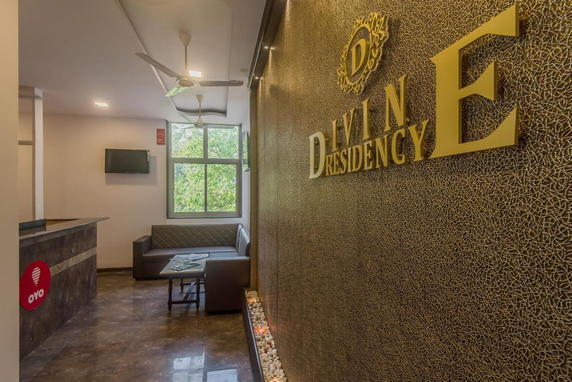 Super Hotel O Divine Residency Near Phoenix Marketcity Мумбаи Экстерьер фото